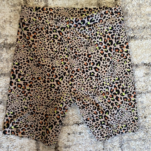 American Eagle Biker Shorts - Picture 1 of 2